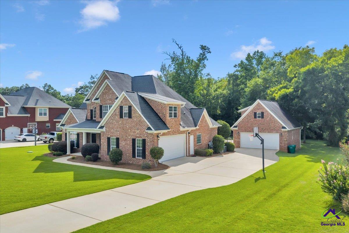 1035 Chattahoochee Drive