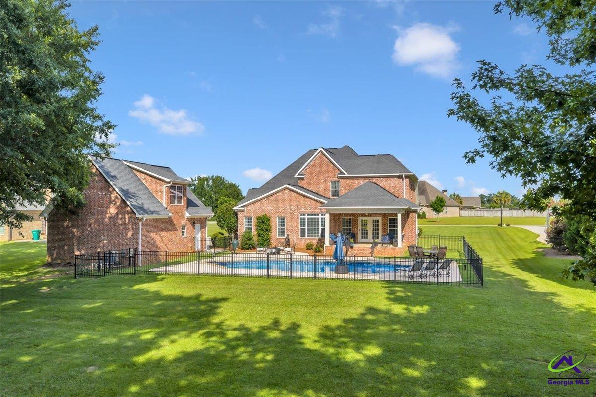 1035 Chattahoochee Drive