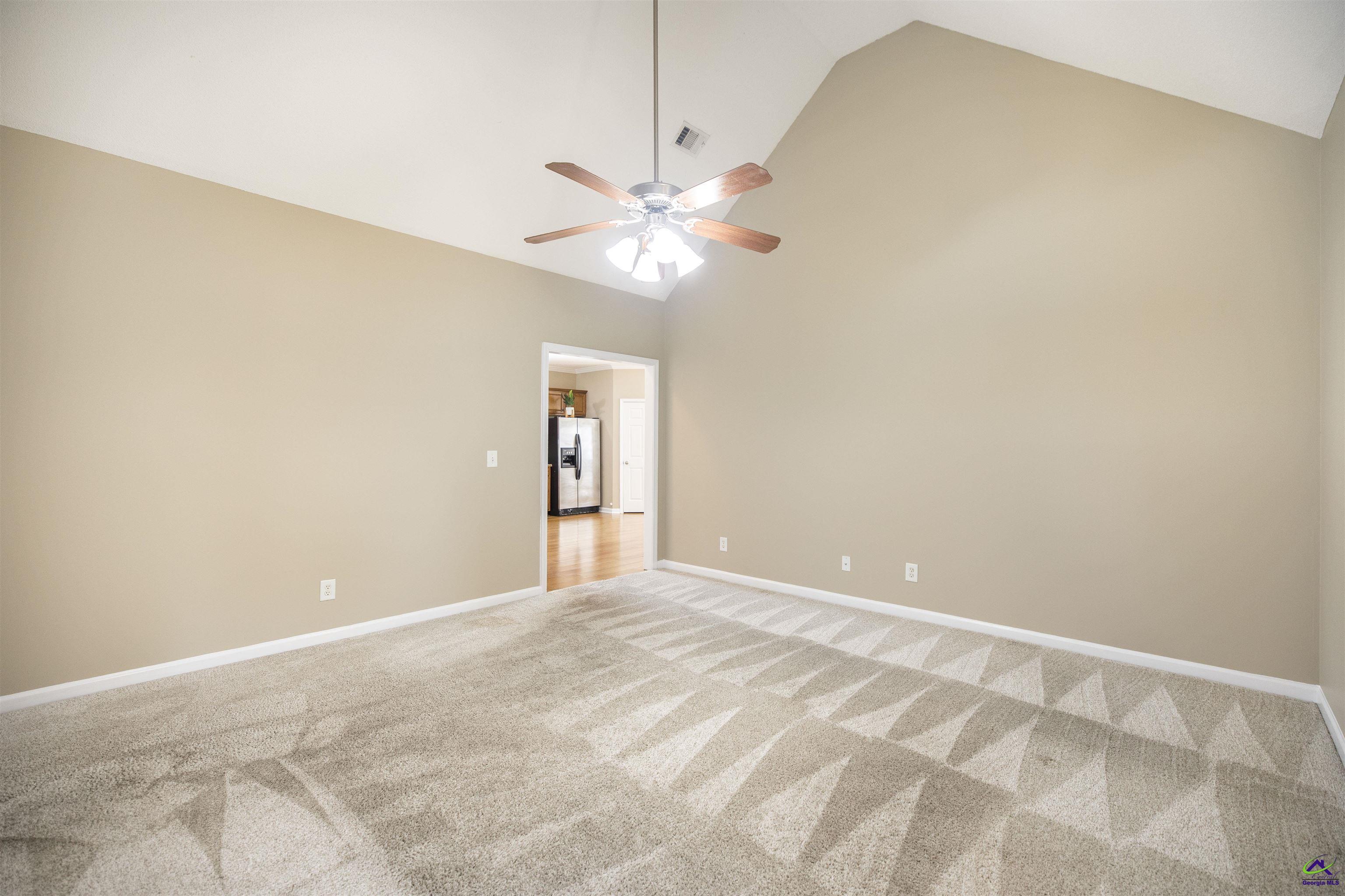 303 Gray Fox Crossing