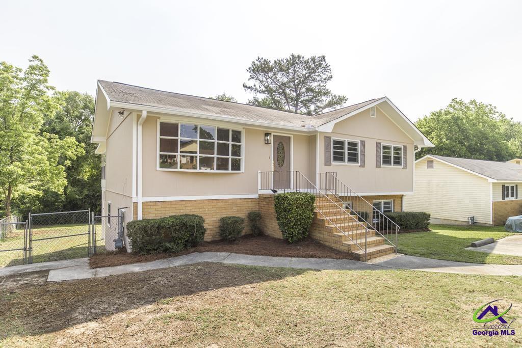 2235 Arrowwood Drive