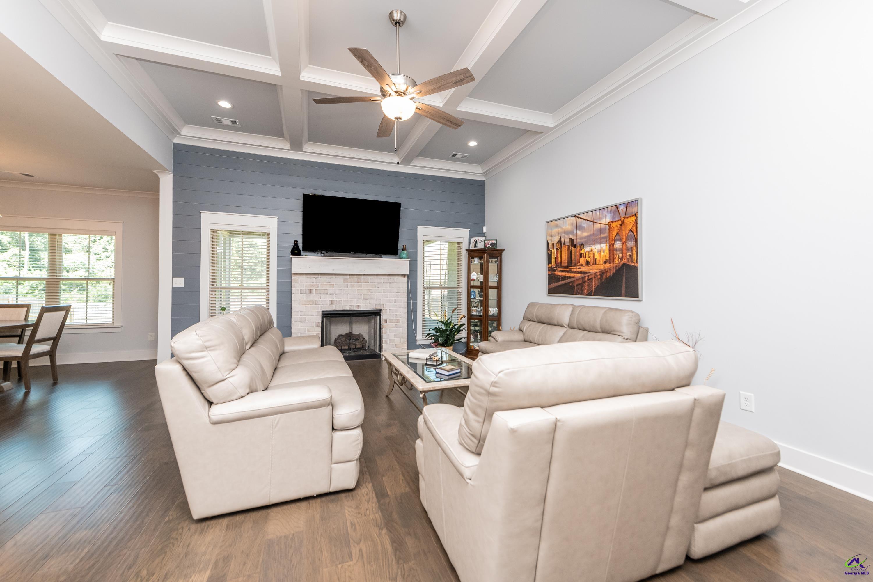 202 Brook Hollow Court