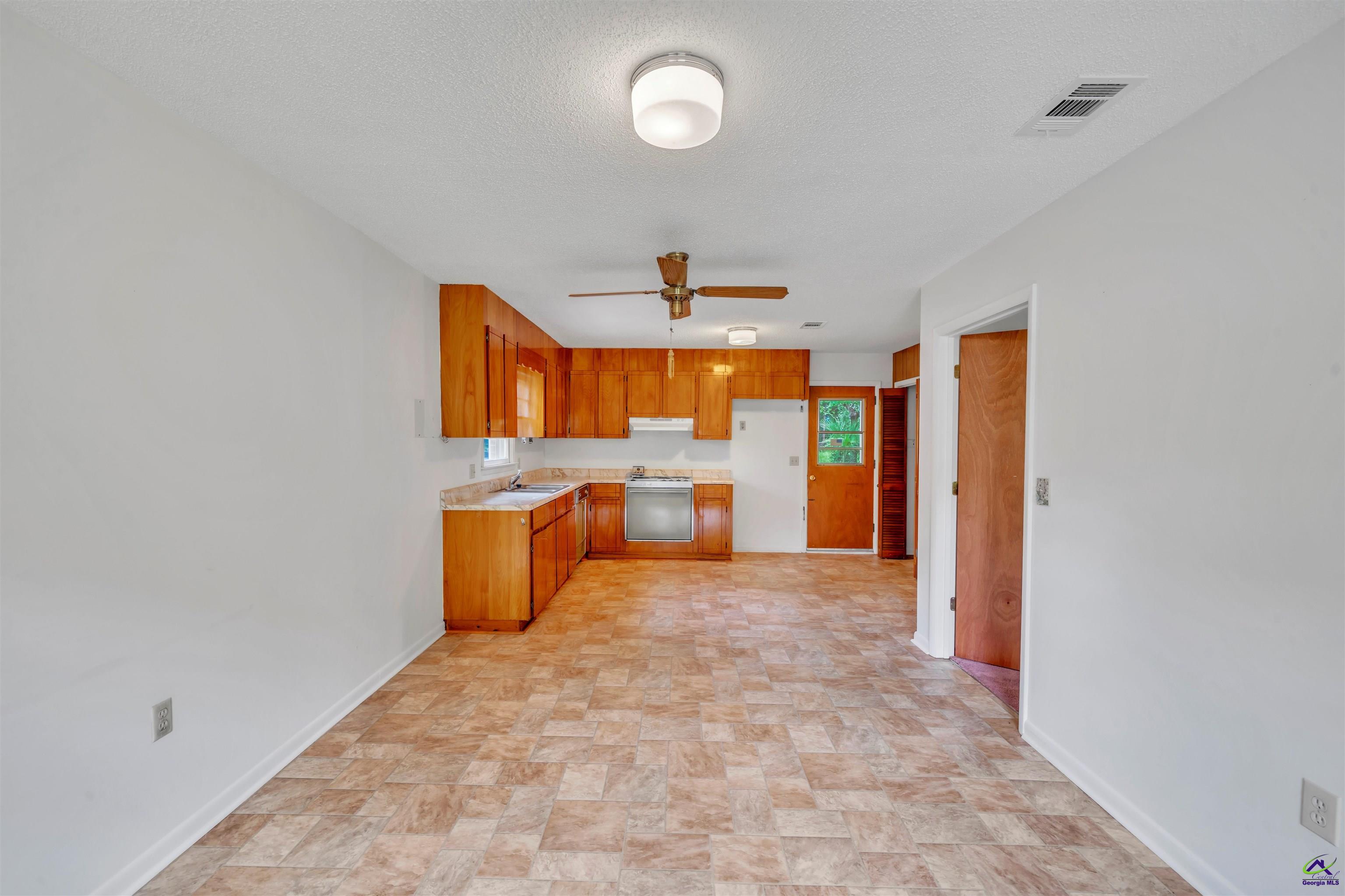 204 Randy Circle