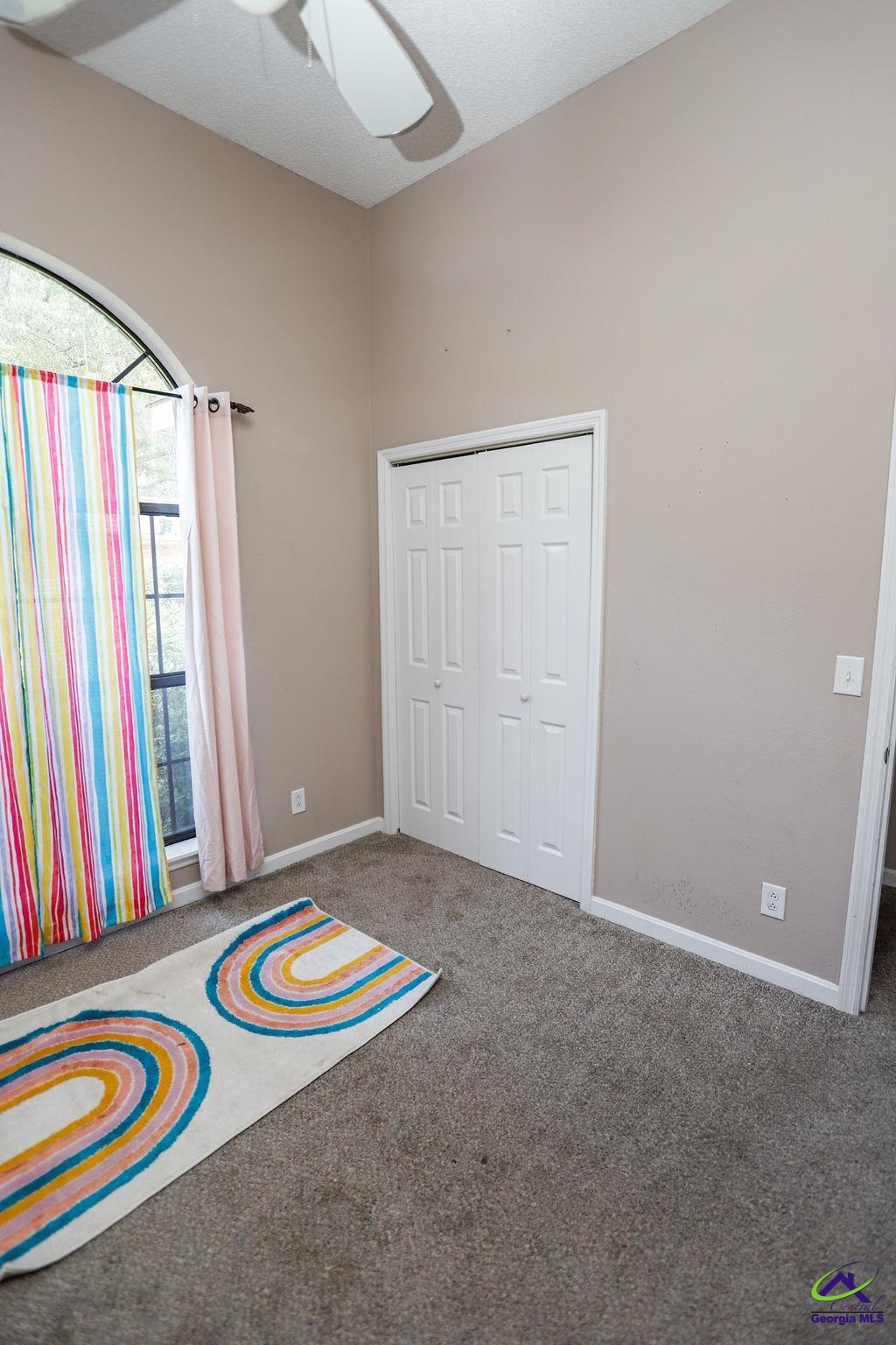 209 Ridgestone