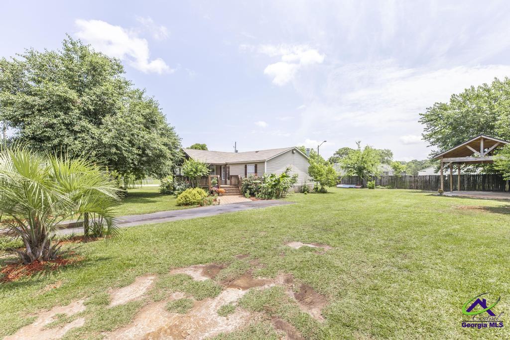 104 Colonial Drive