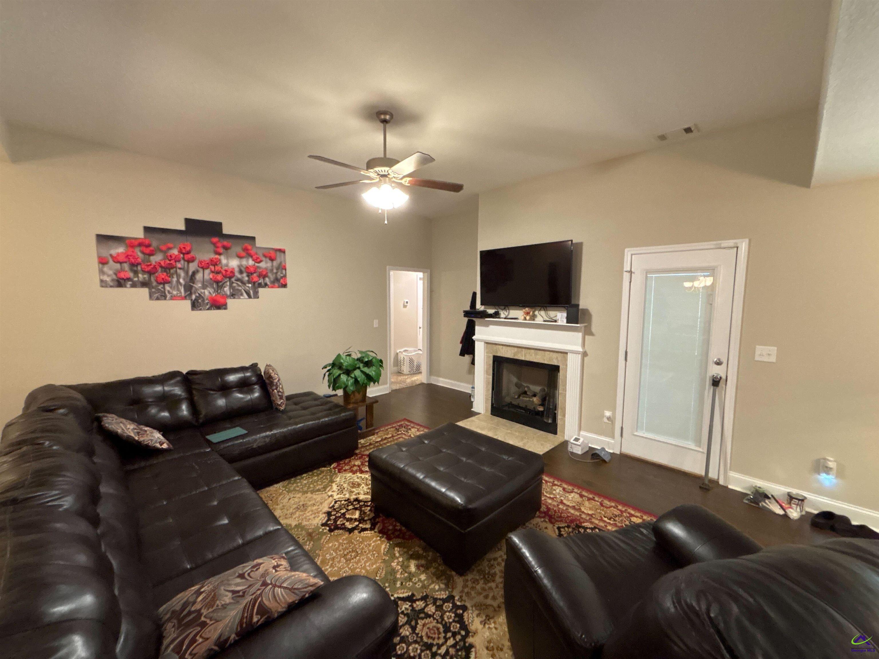 117 Hawks Ridge Trce