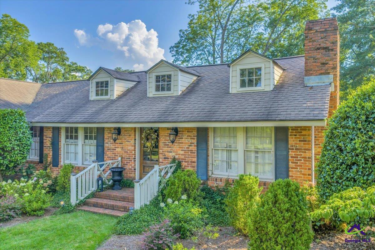709 Evergreen Street