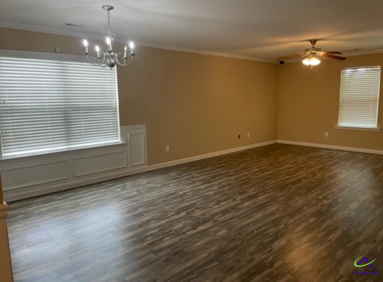 211 Edgarton Way