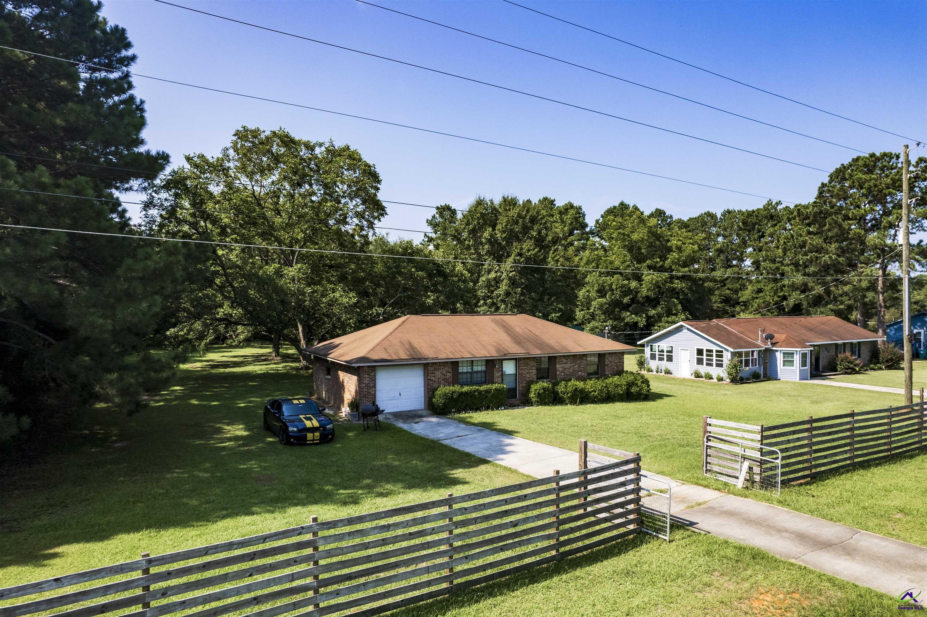735 River Road