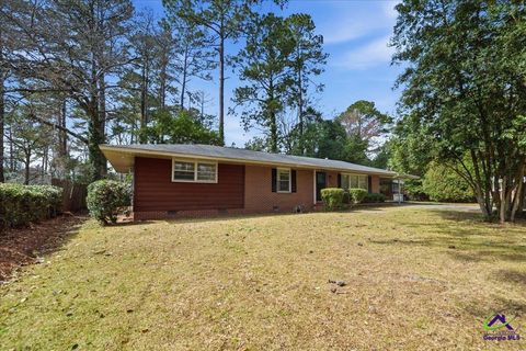 2554 Delano Macon GA 31204