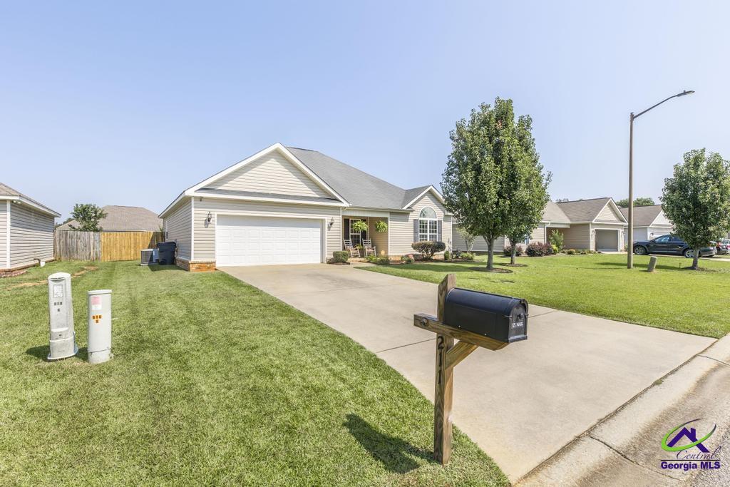 211 Avington Chase