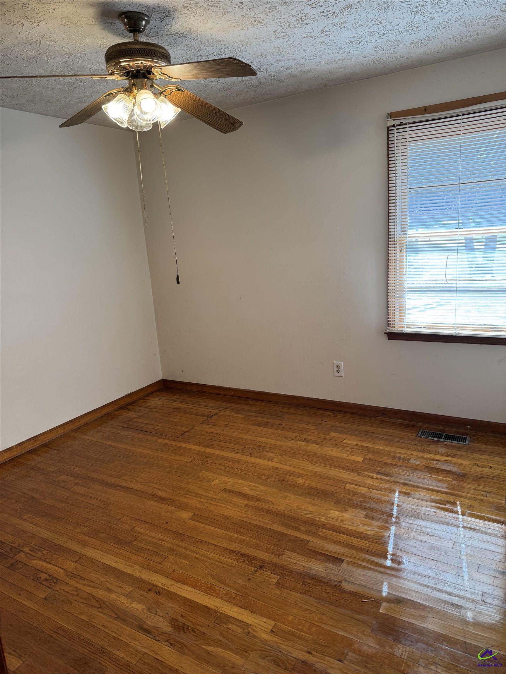 562 Johnstonville Rd