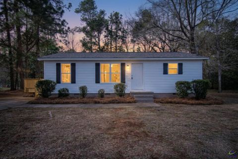 421 Vienna Circle Fort Valley GA 31030
