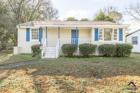 1334 Lakeview Drive Macon GA 31206