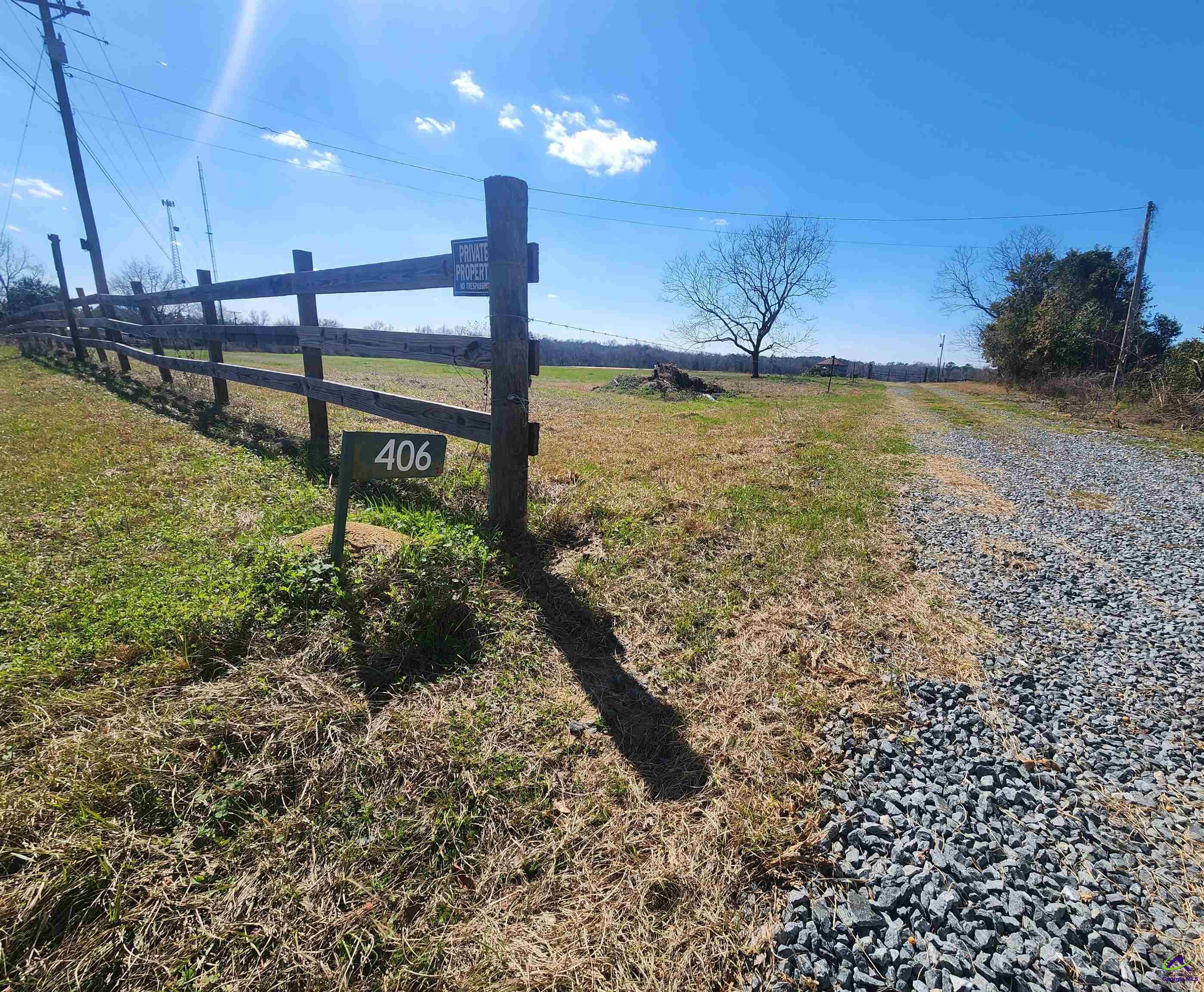 406 Mac Thompson Road