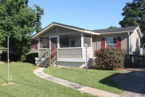 213 White Road Byron GA 31008