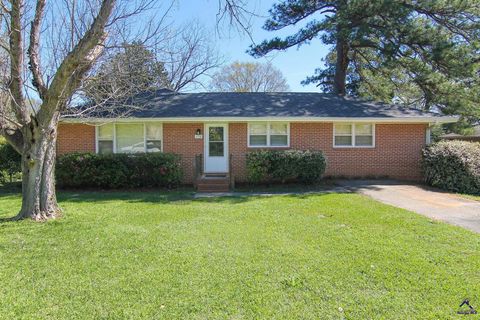 110 Springdale Drive Warner Robins GA 31088