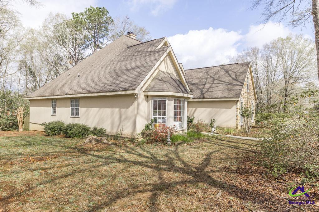 109 Sabre Drive