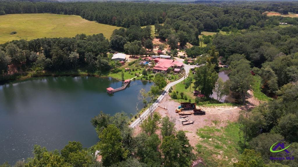 2327 N Hwy 41