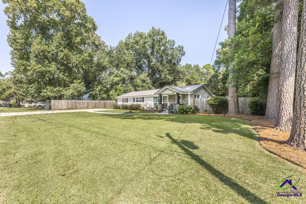1700 Sewell Circle