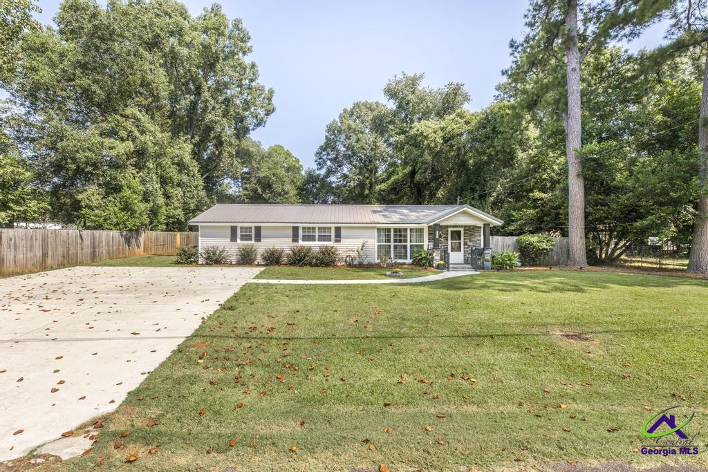 1700 Sewell Circle