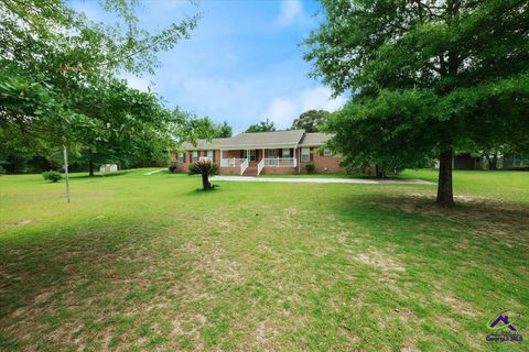 7550 Ga. Hwy 42 South Fort Valley GA 31030