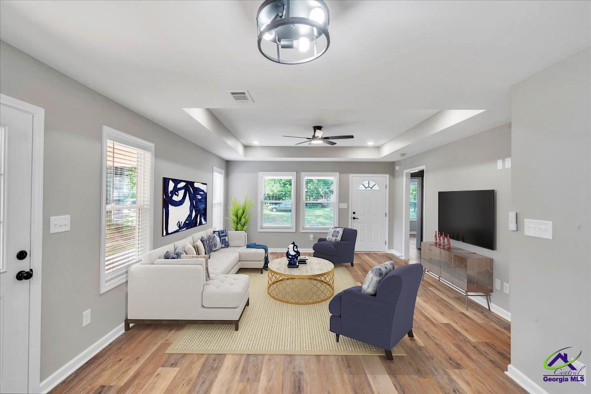 327 Peach Circle