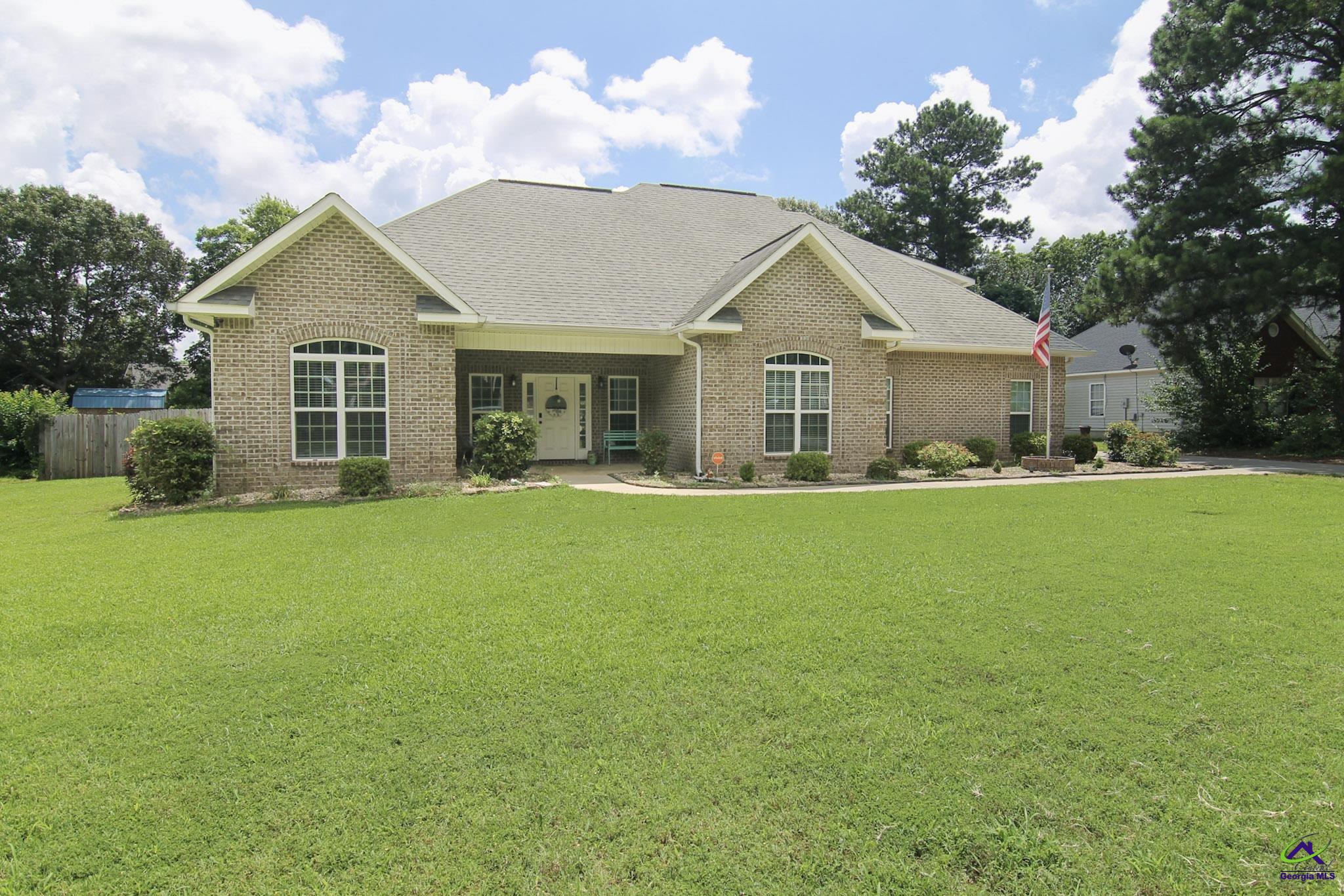 217 Ellicott Drive