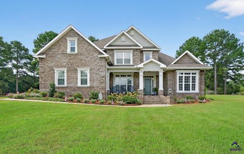 45 Worthington Circle Fort Valley GA 31030