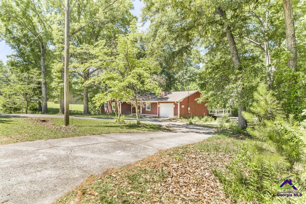 228 Lake Placid Drive