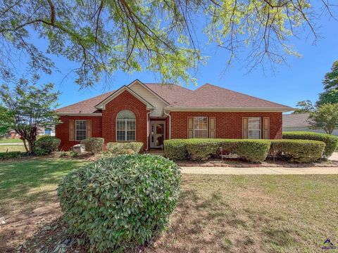 125 Knights Bridge Warner Robins GA 31093