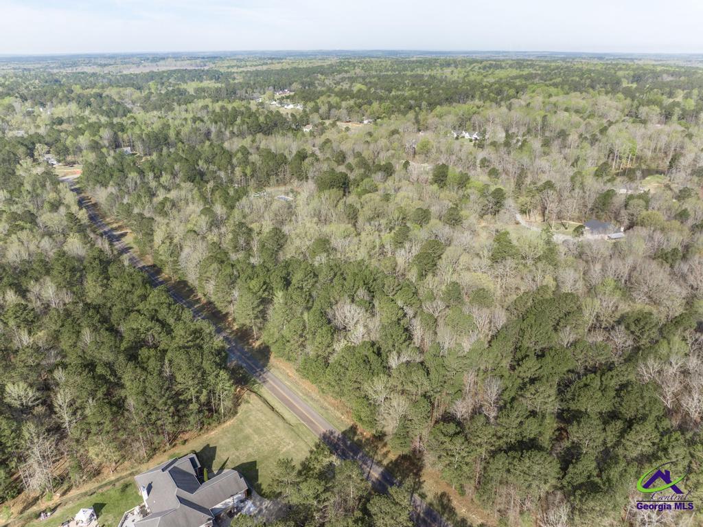 041 Hickory Lane