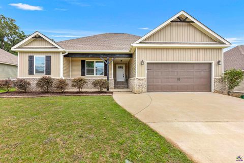 304 Kendall Court Perry GA 31069