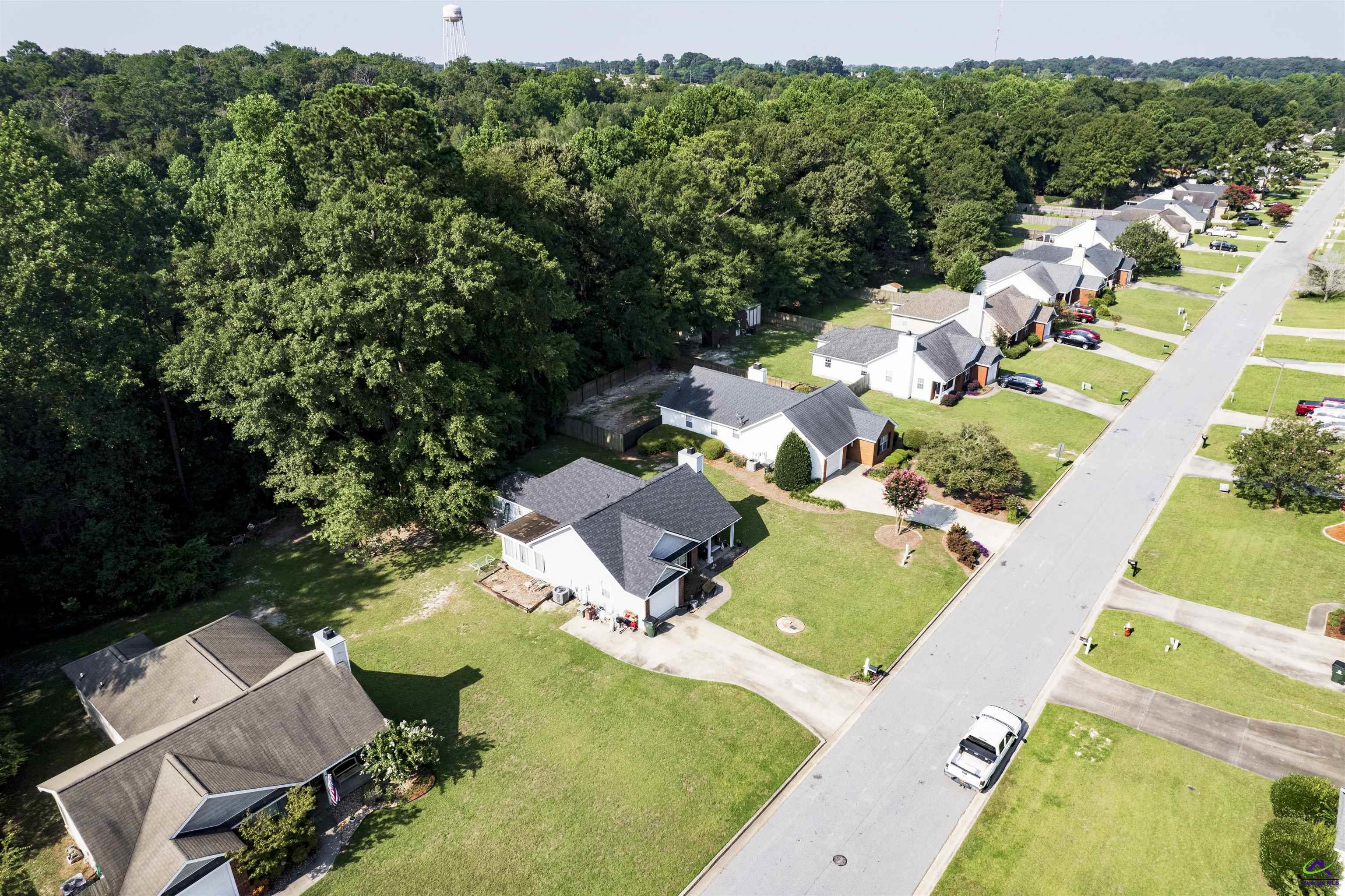 212 Willis Creek Road