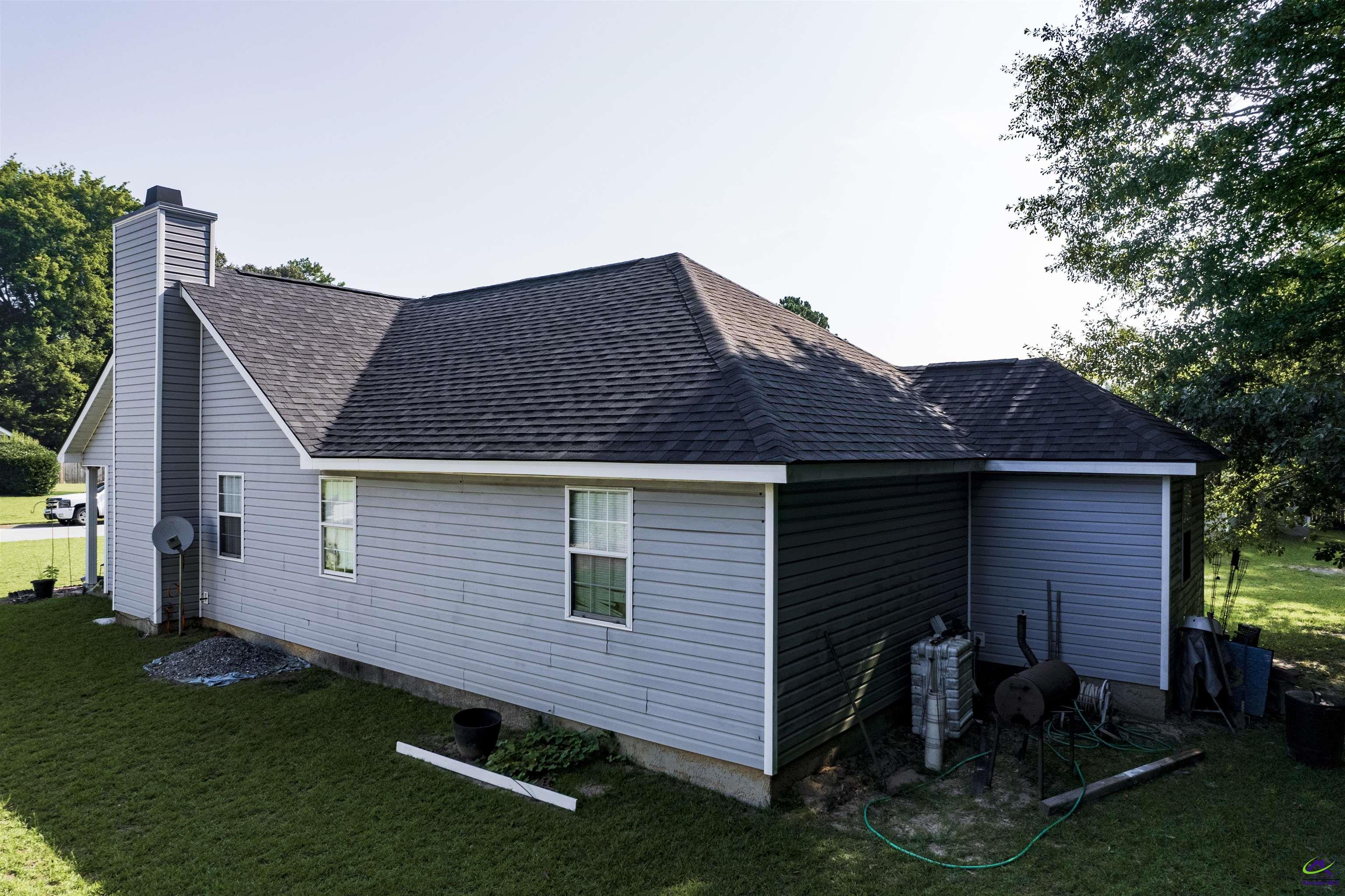 212 Willis Creek Road