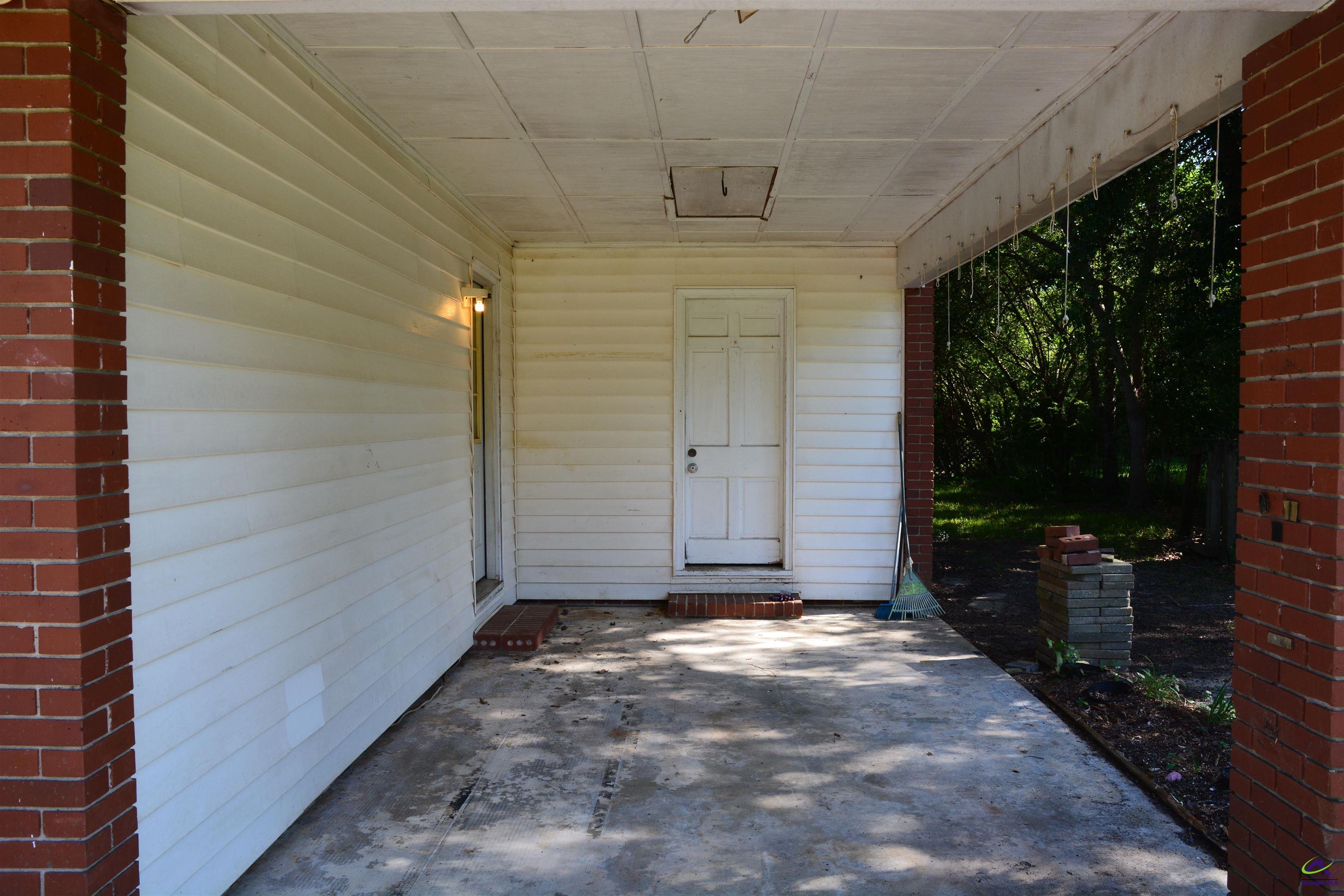 1438 Elizabeth Ave