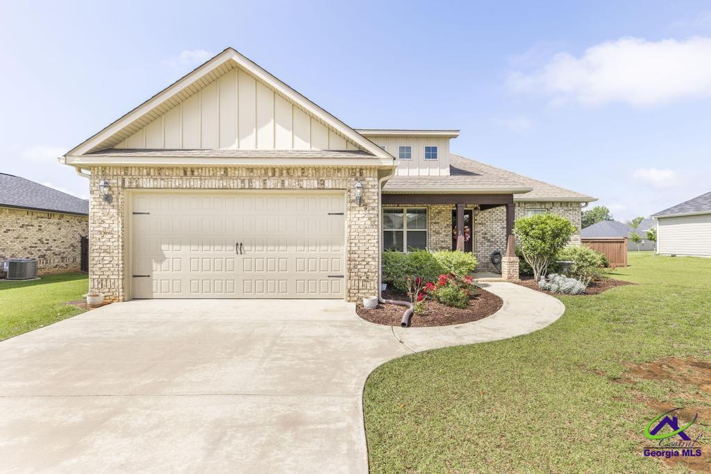 213 Barnyard Way