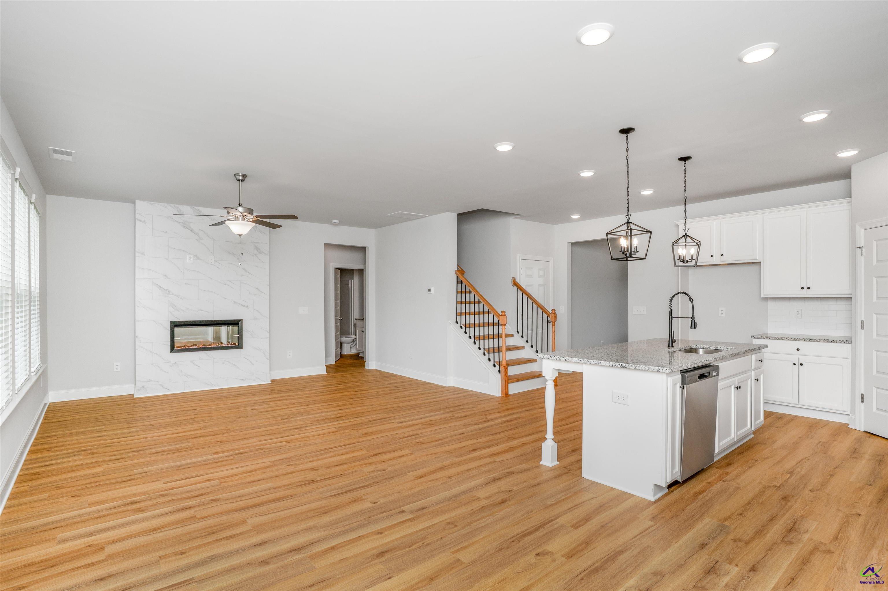 816 Brittany Nichole Lot 120 Court