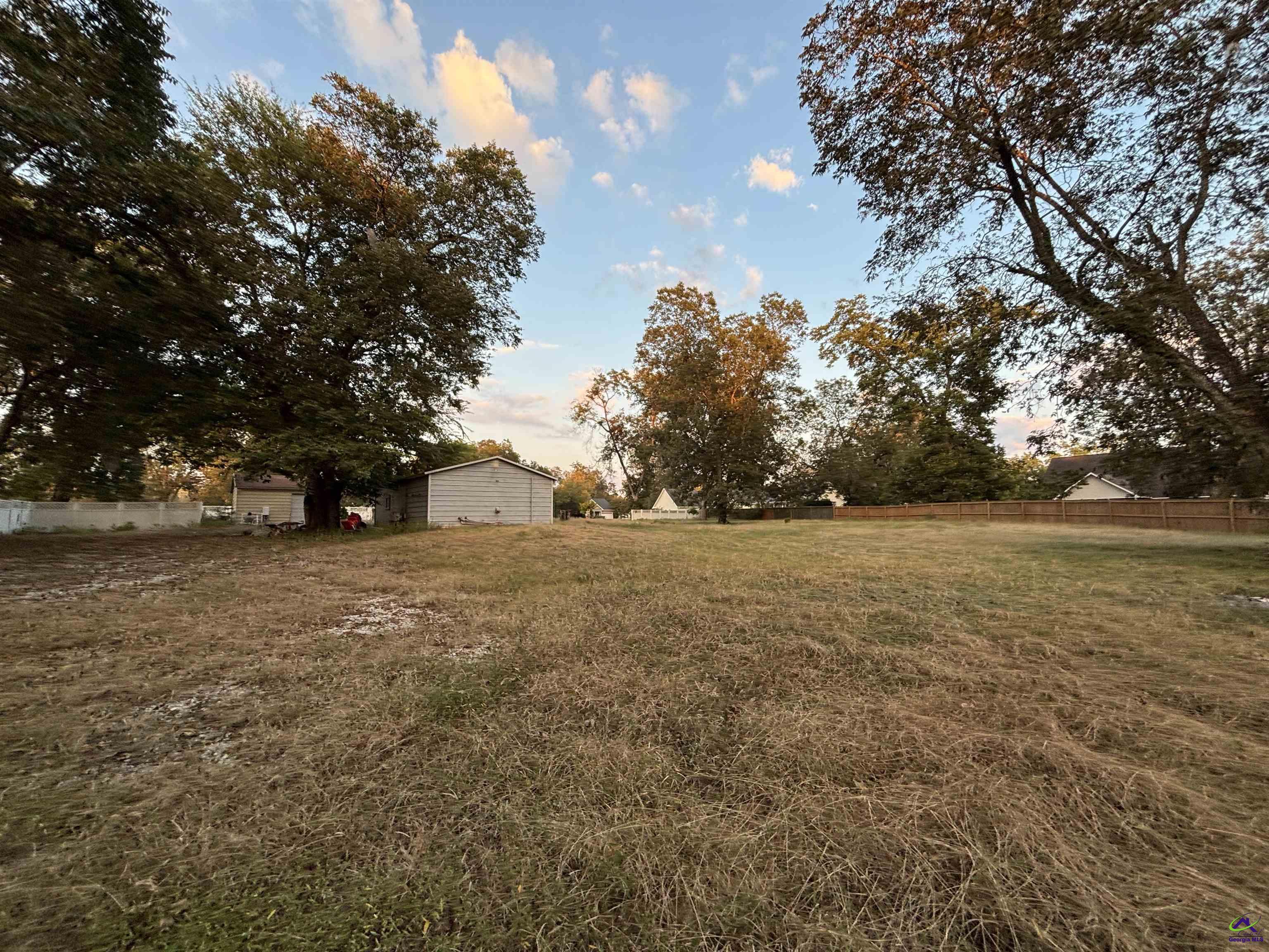 140 Racetrack Drive
