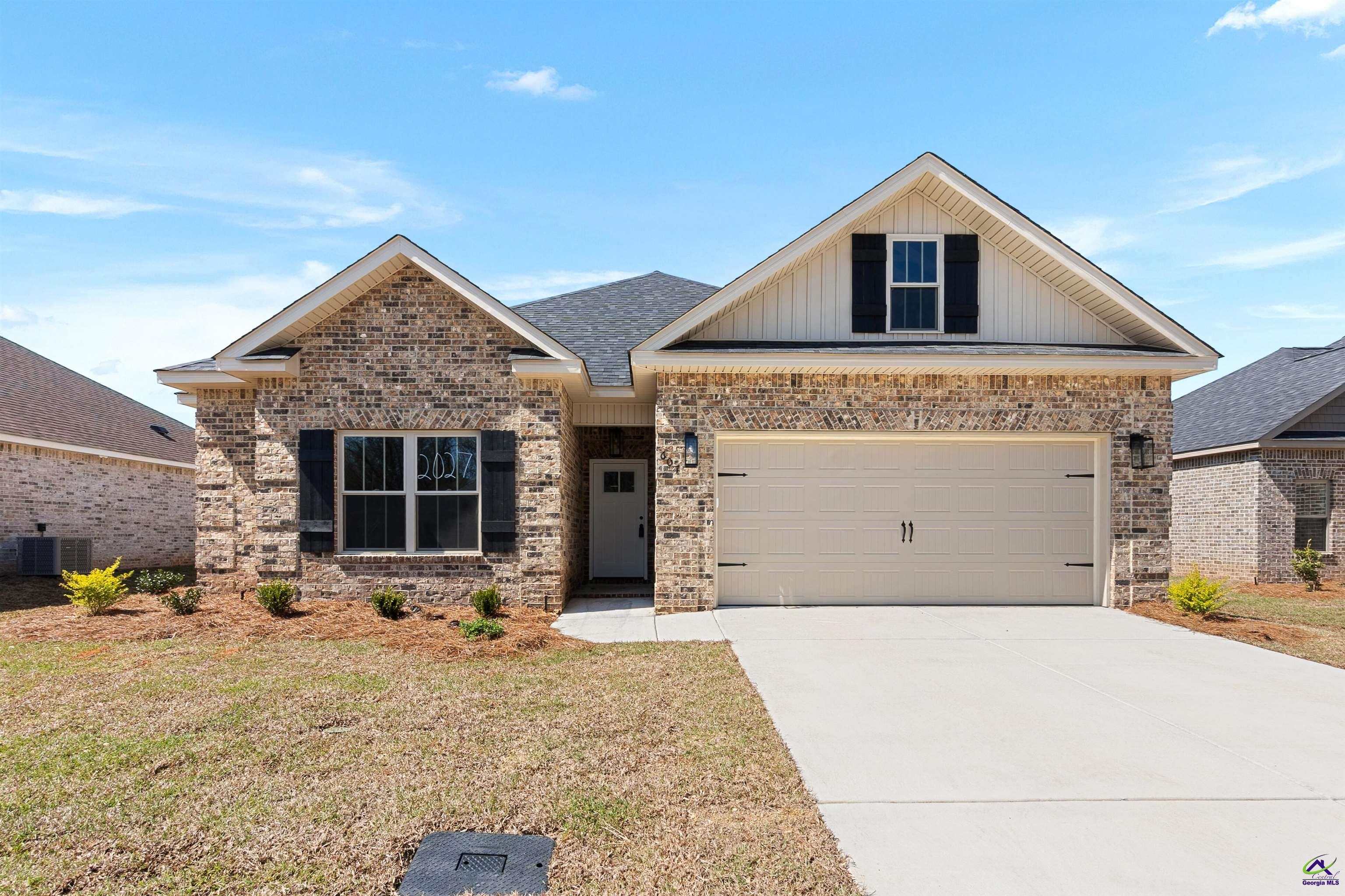 607 Bristleleaf Path