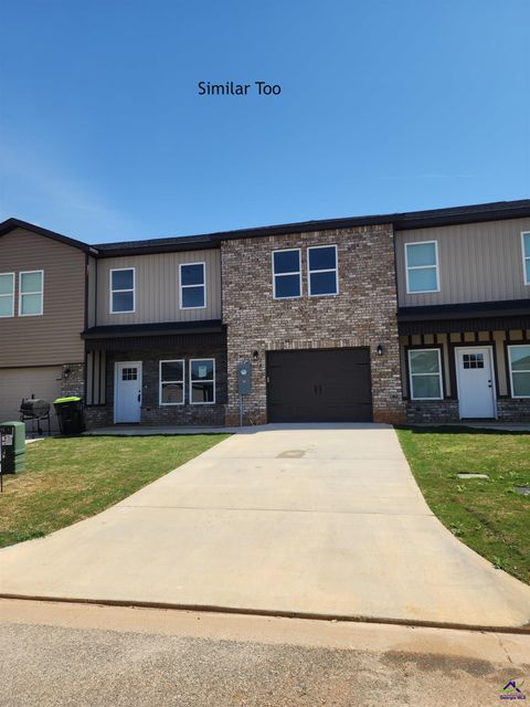 312 Beau Claire Circle Byron GA 31008