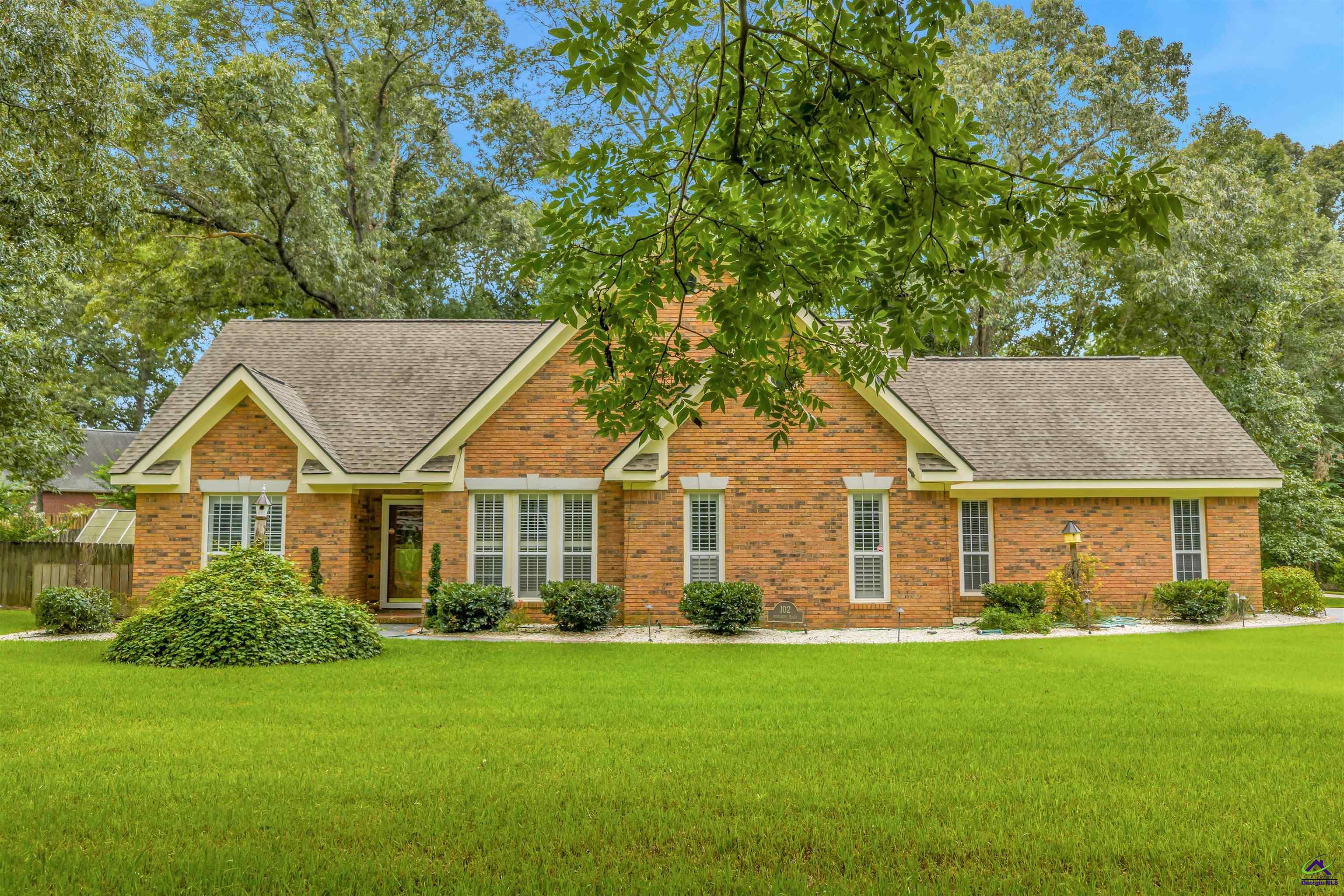 102 Monarch Place