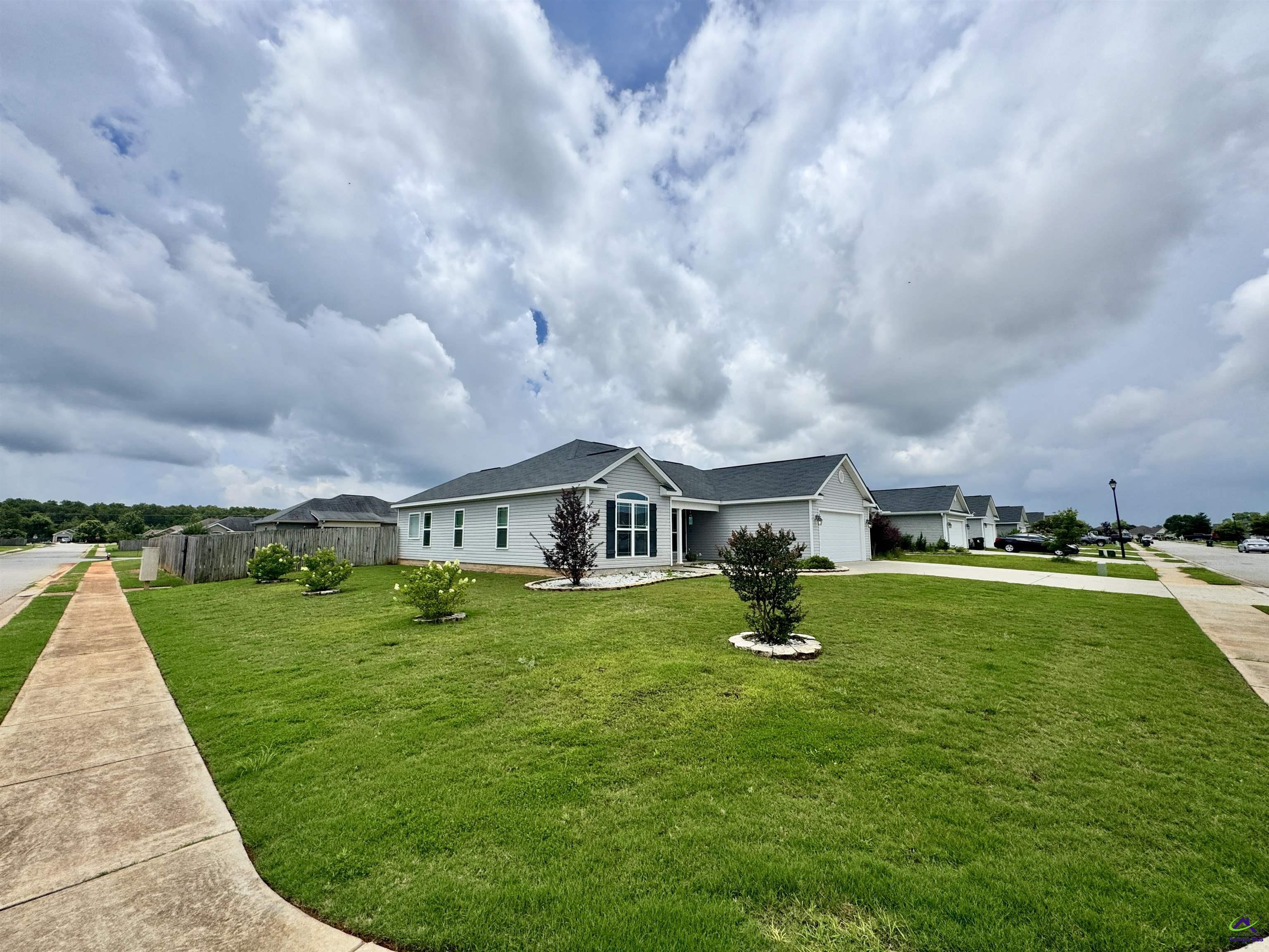 139 Raymond Circle