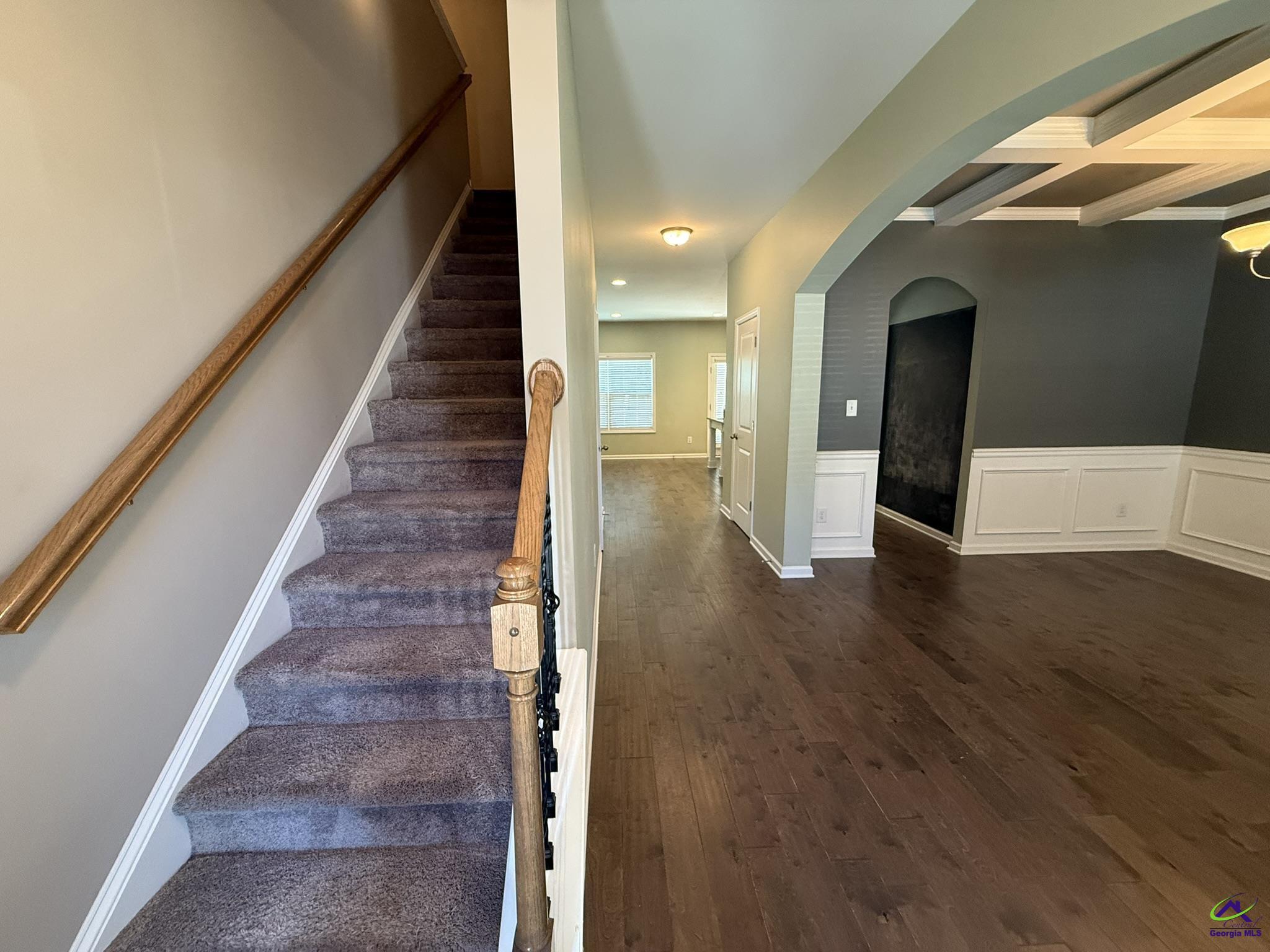 102 Wayland Circle