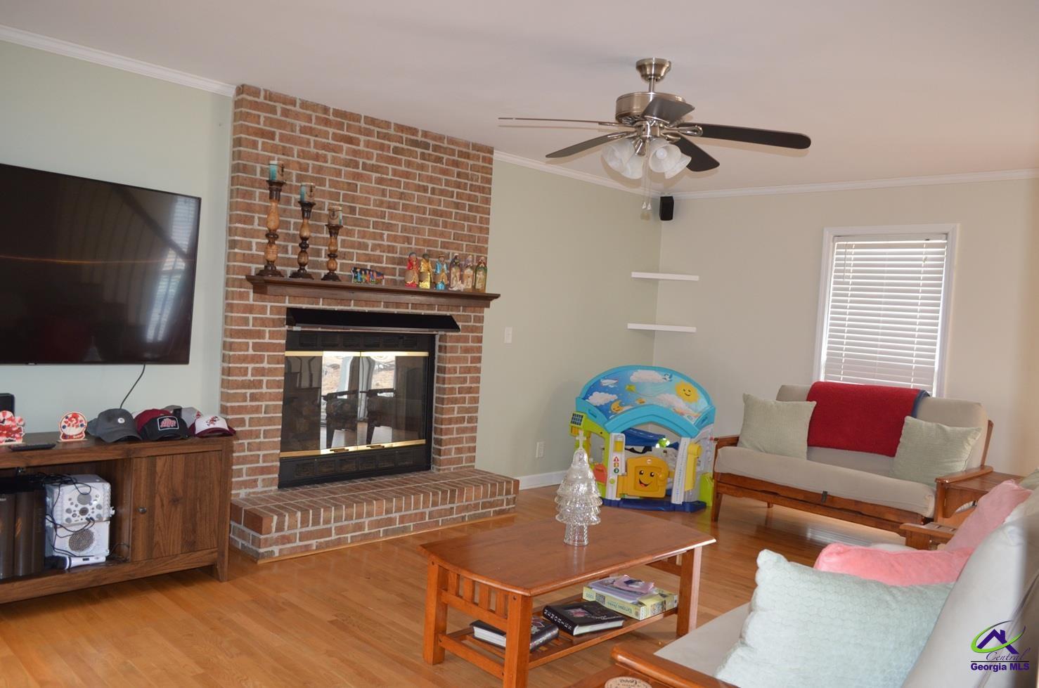 112 Southern Pines Circle