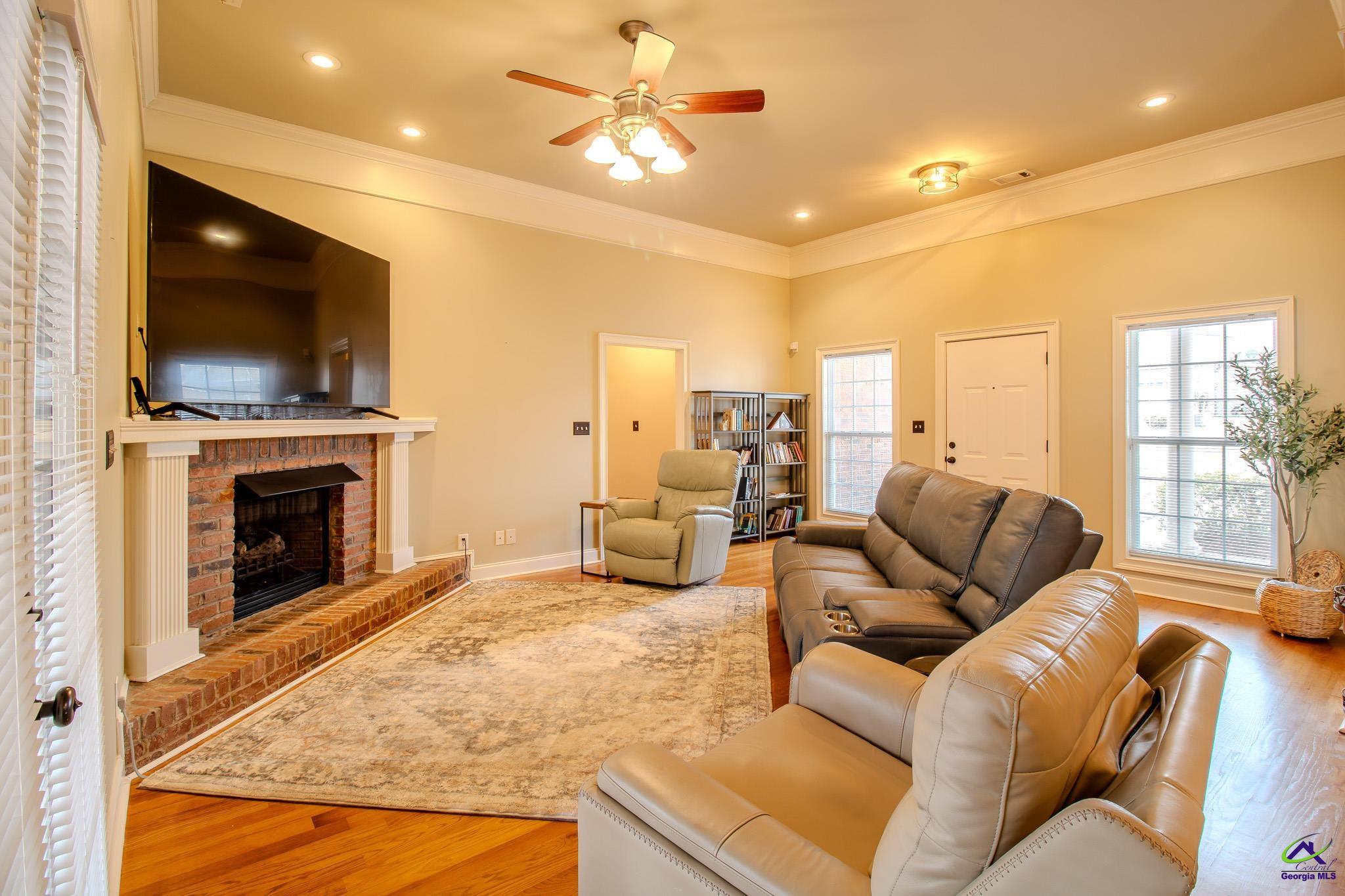 301 Hunts Landing Drive