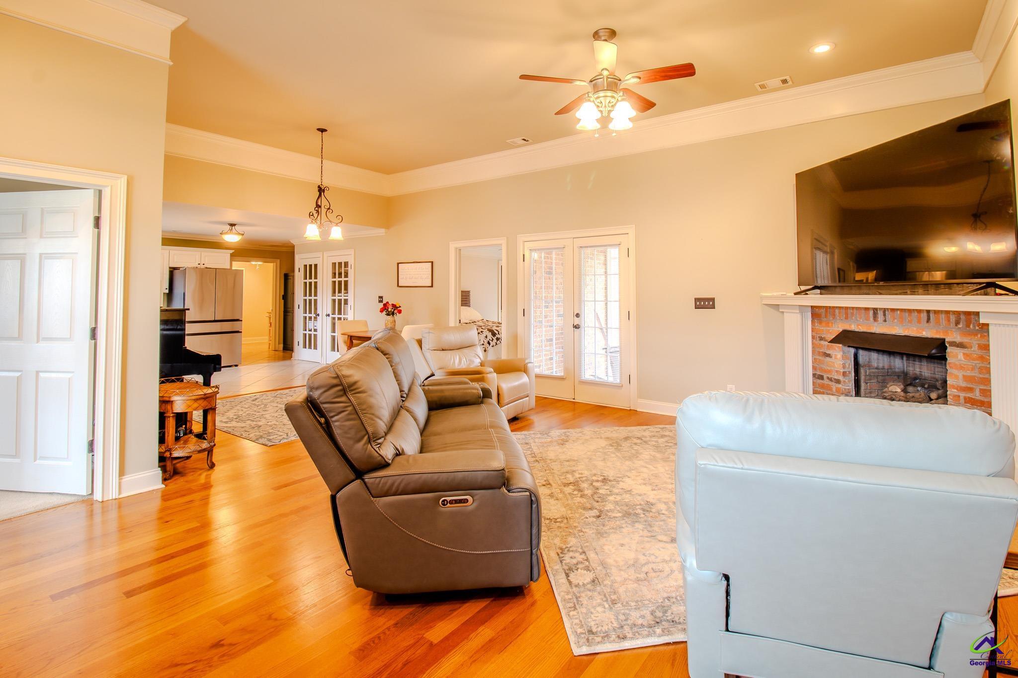 301 Hunts Landing Drive