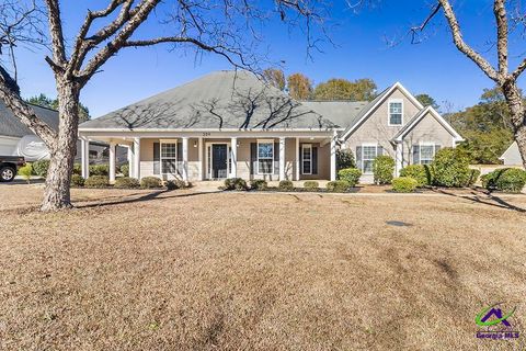 209 Grove Lane Kathleen GA 31047