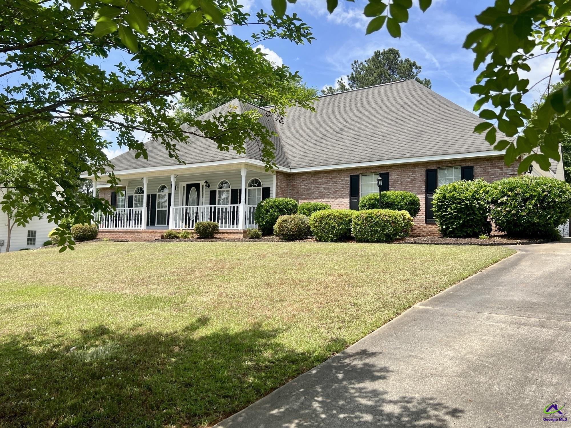 143 Gleneagle Drive