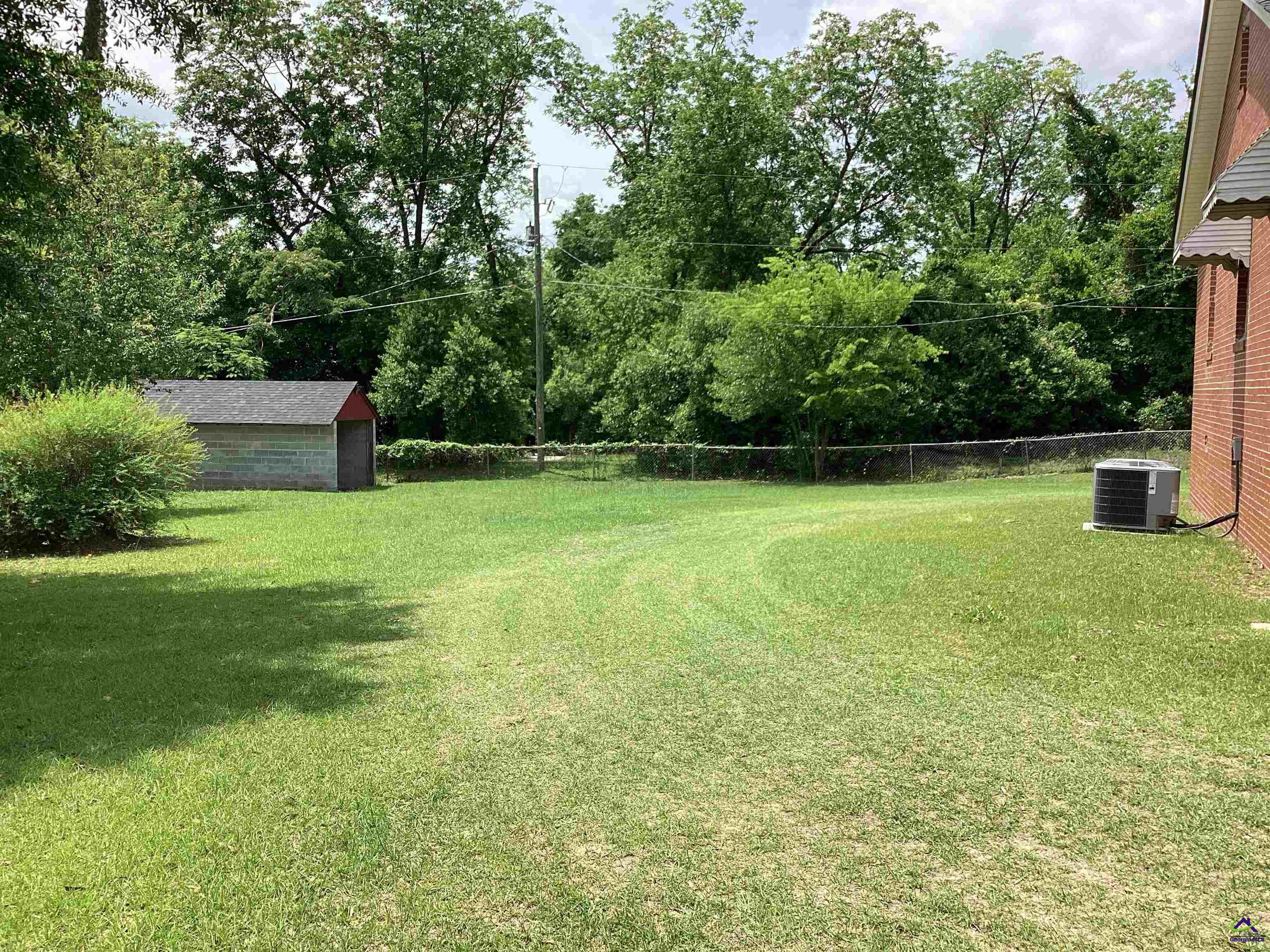 1226 Clinton Road