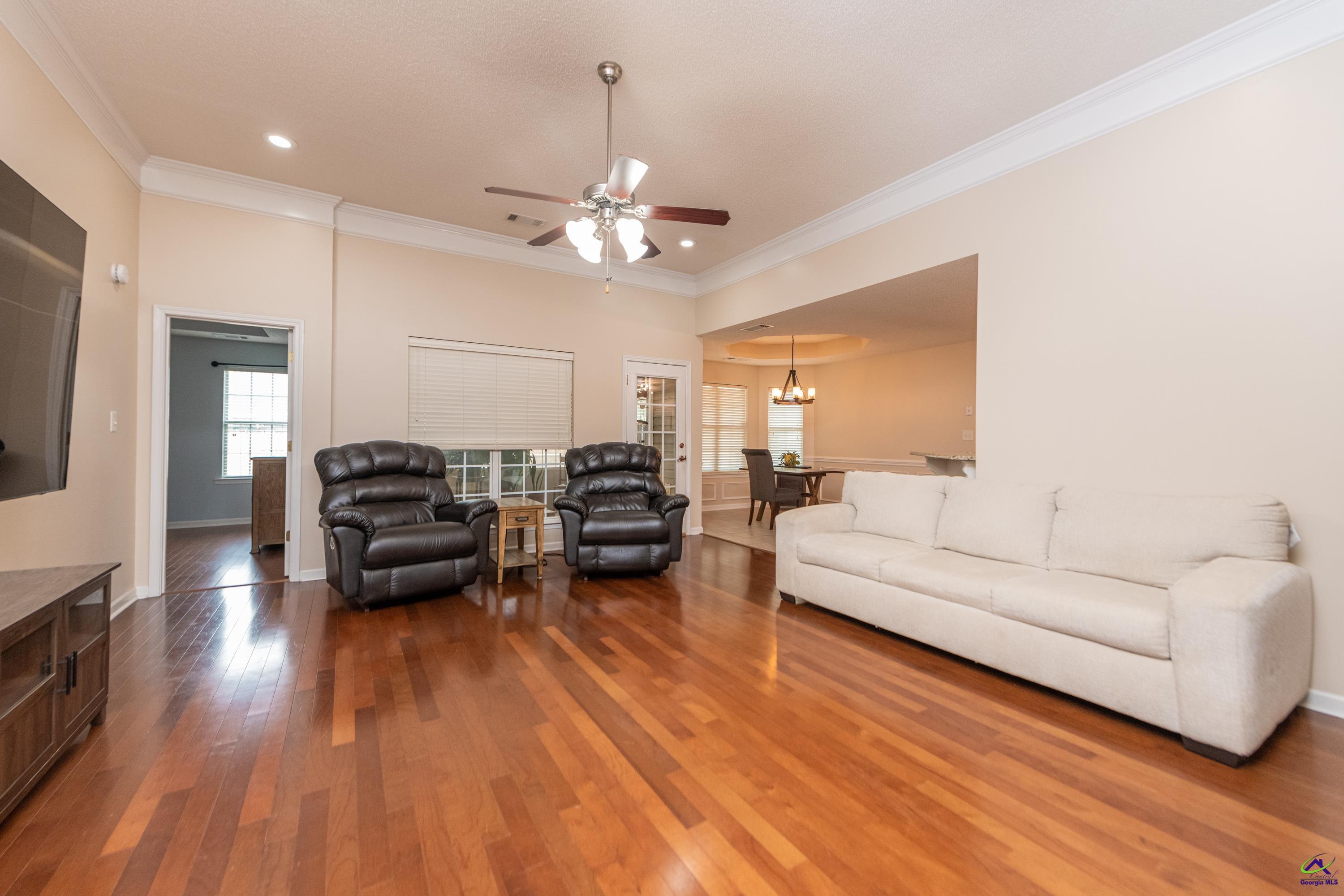 304 Faybrook Dr